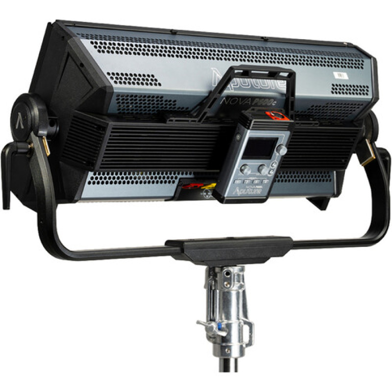 Aputure Nova P600C RGB LED світло (NOVAP600C)