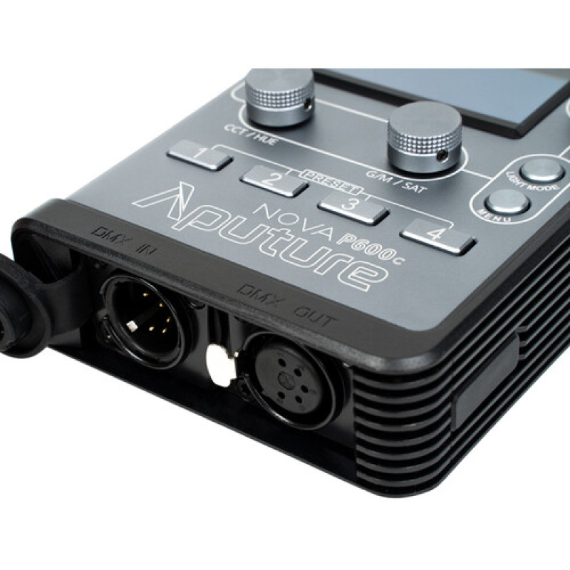 Aputure Nova P600C RGB LED світло (NOVAP600C)