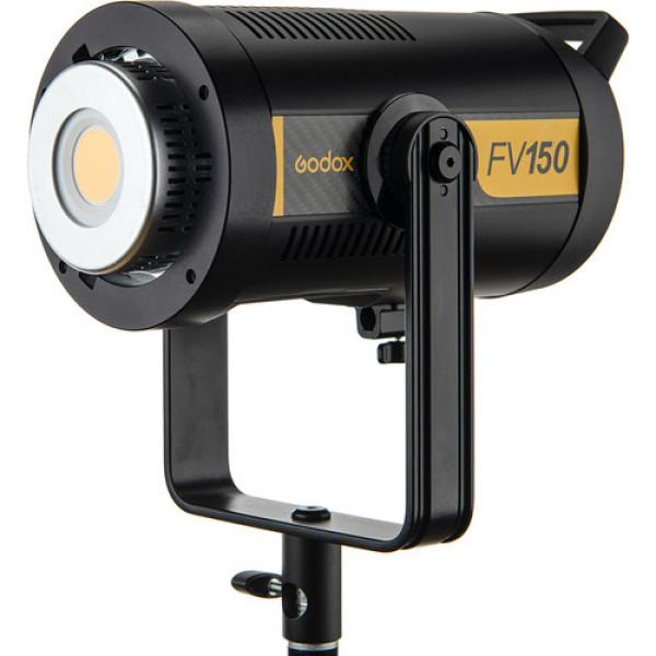 Студийный LED-свет и вспышка Godox FV150