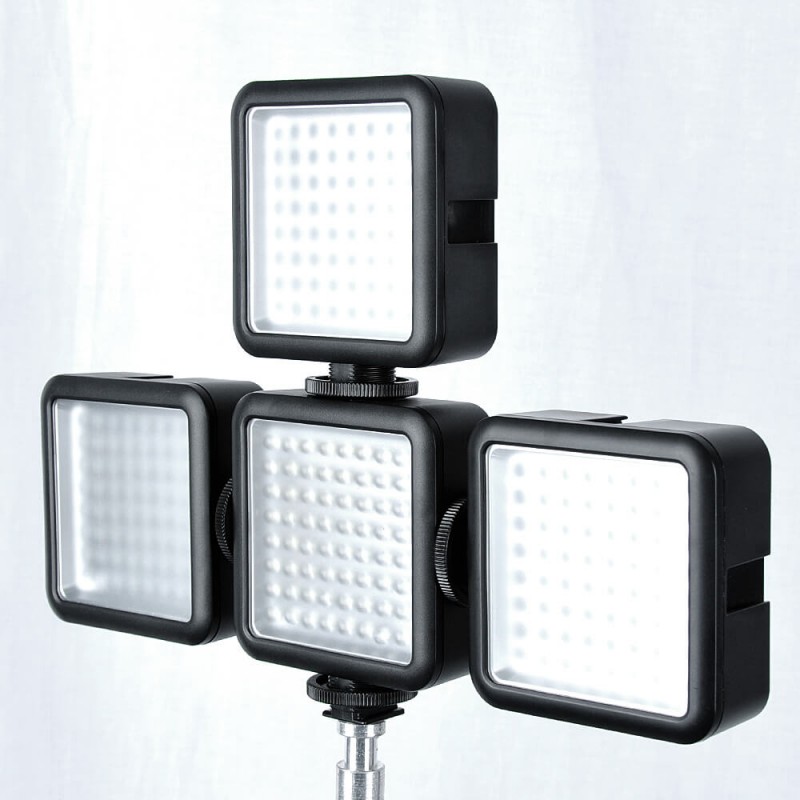 Cвітло накамерне Godox LED64