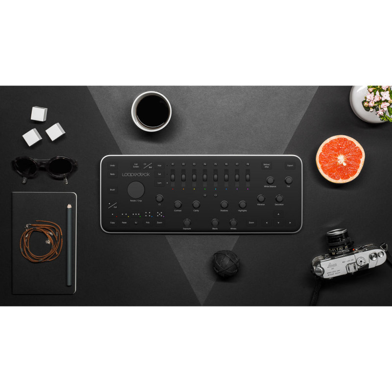 Консоль для редагування фото Loupedeck Lightroom 6 & CC