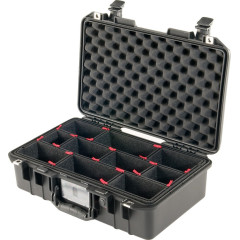 Pelican 1510 Carry-On Case with Foam Set (Black)
