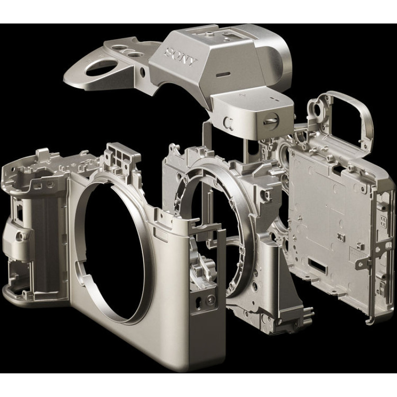 Sony Alpha a7R III  (Body Only)