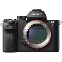   Sony Alpha a7R II  (Body Only)