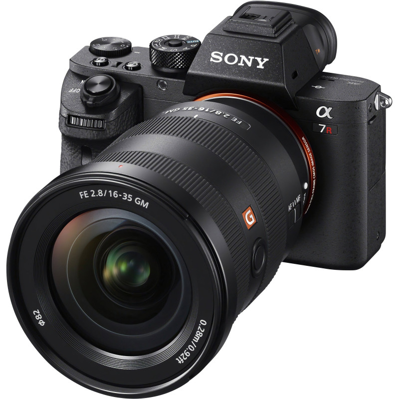 Об'єктив Sony FE 16-35 мм f/2.8 GM (SEL1635GM.SYX)