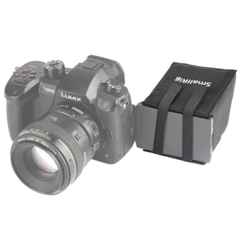 SMALLRIG LCD Screen Sun Shield Hood for DSLR Cameras and Camcorders 1972