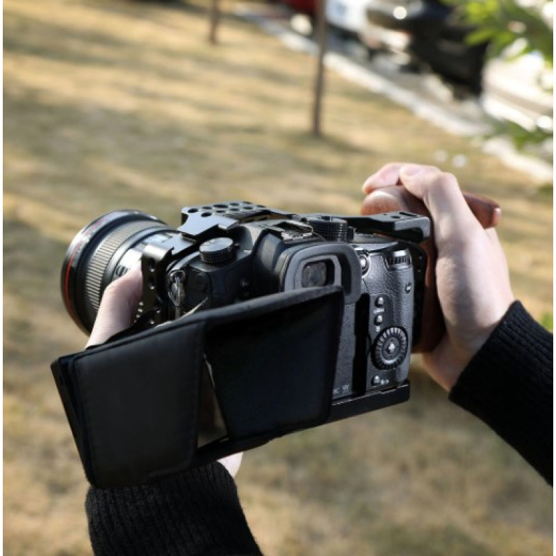 SmallRig Panasonic Lumix GH5 Cage 2049