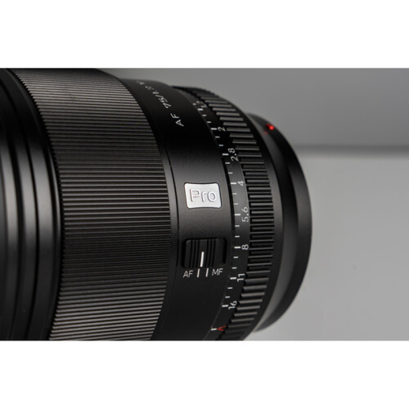 Об'єктив Viltrox PRO 75mm f/1.2 AF Lens (FUJIFILM X)
