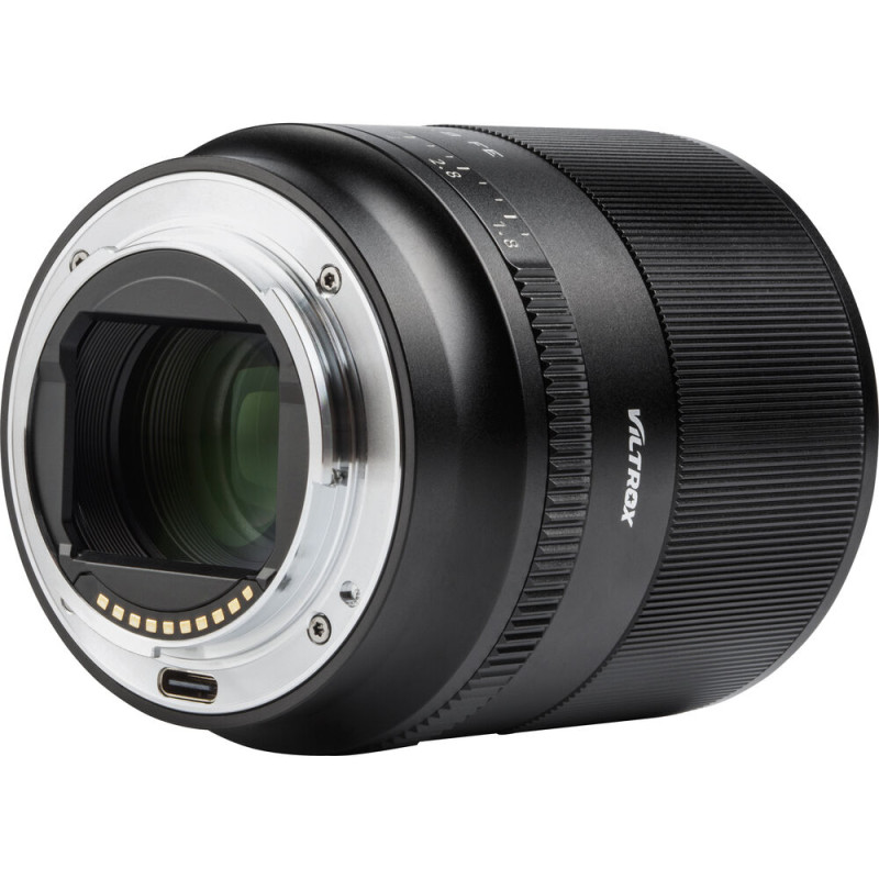 Об'єктив Viltrox 35mm f/1.8 AF Lens for Sony E-Mount (AF 35/1.8 FE)
