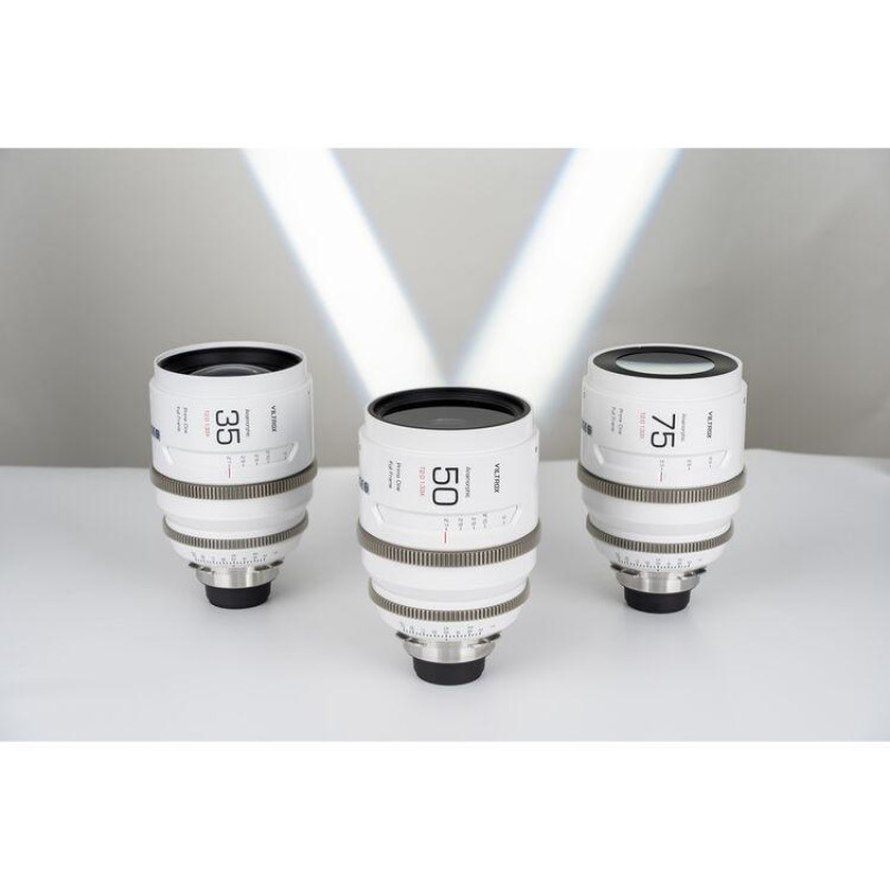 Набір об'єктивів Viltrox EPIC Series 35mm 50mm 75mm T2.0 1.33X PL Mount Anamorphic Prime Cine Lens (35mm+50mm+75mmT2.0 1.33X PL Set)