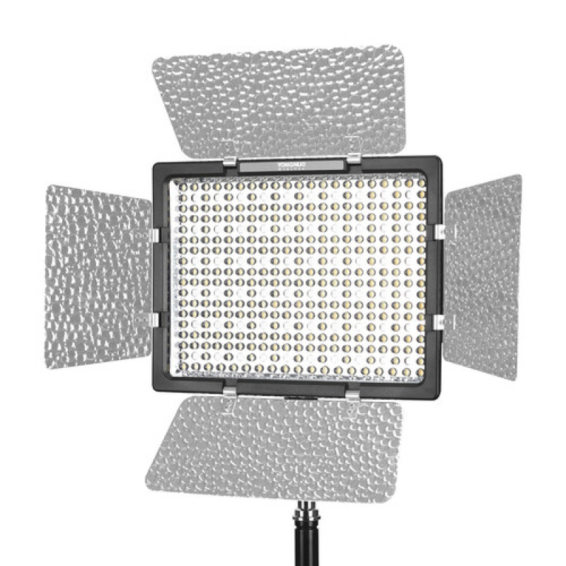LED освітлювач Yongnuo YN-300 IV RGB (3200-5600K)