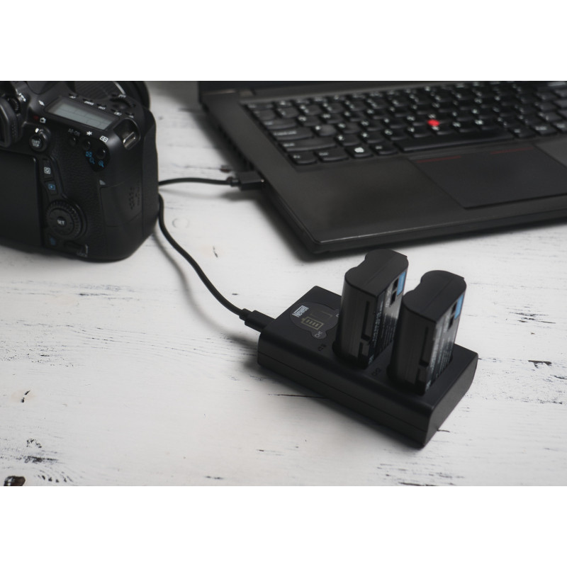 Зарядное устройство Newell LCD-USB-C для NP-F550/770/970