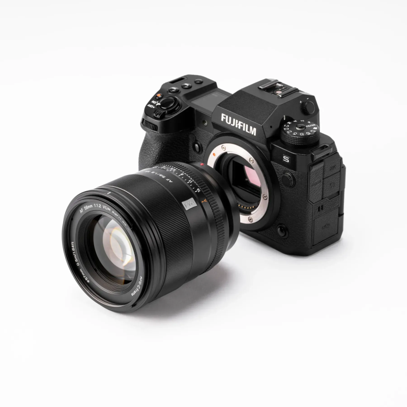 Объектив Viltrox AF 56mm f/1.2 Х mount (для FUJIFILM) (AF 56/1.2 XF)