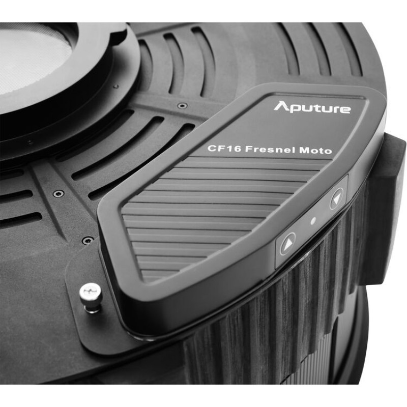 Набор Aputure Motorized CF16 Fresnel Rolling Case Kit